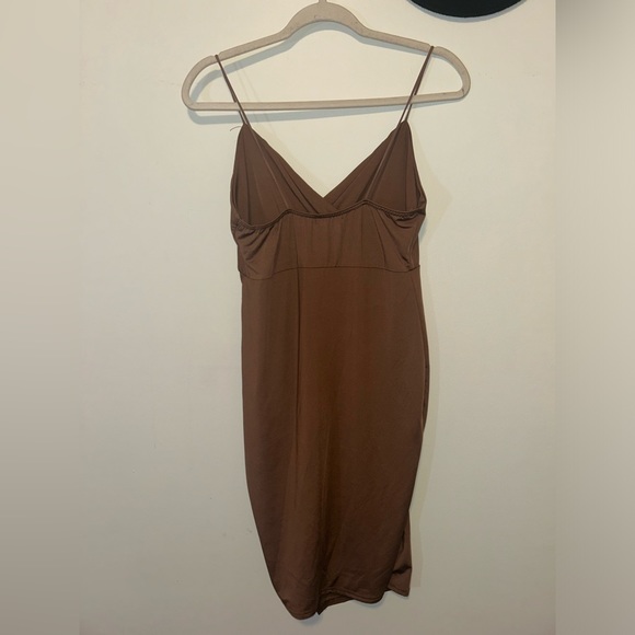 Wet Seal / Brown Dress / Size Large / Stetch Material - Picture 3 of 4